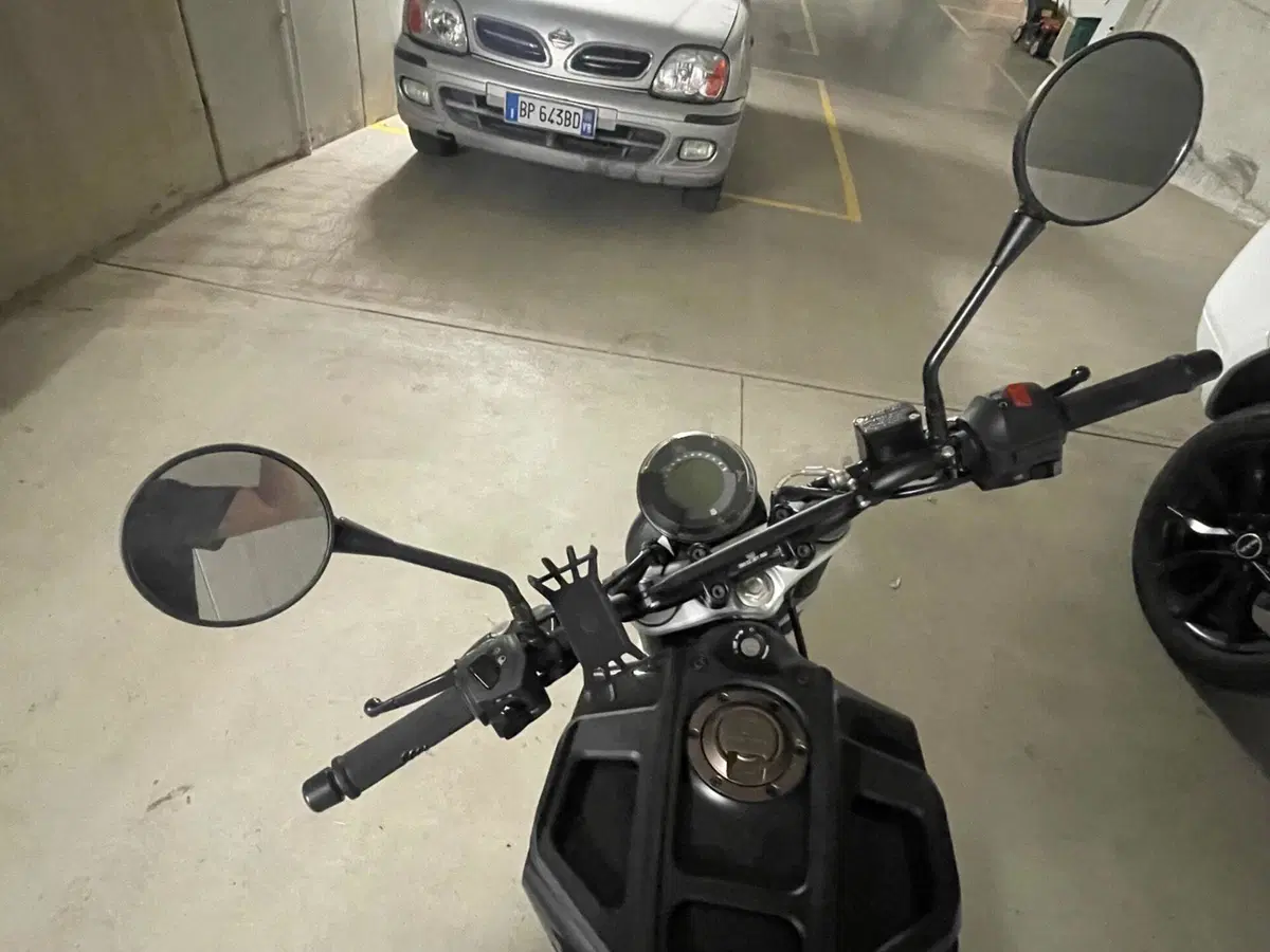 Husqvarna Svartpilen 401 (2018 - 19) (4)