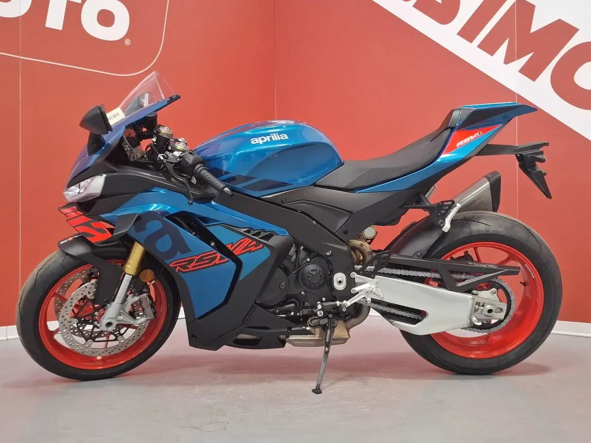 Aprilia RSV4 1100 (2025 - 26) (3)