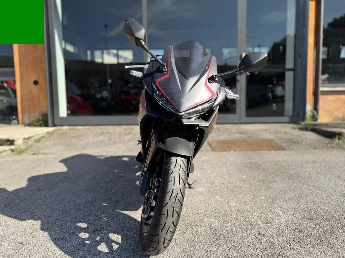 Honda CBR 500 R ABS (2017 - 18) (3)