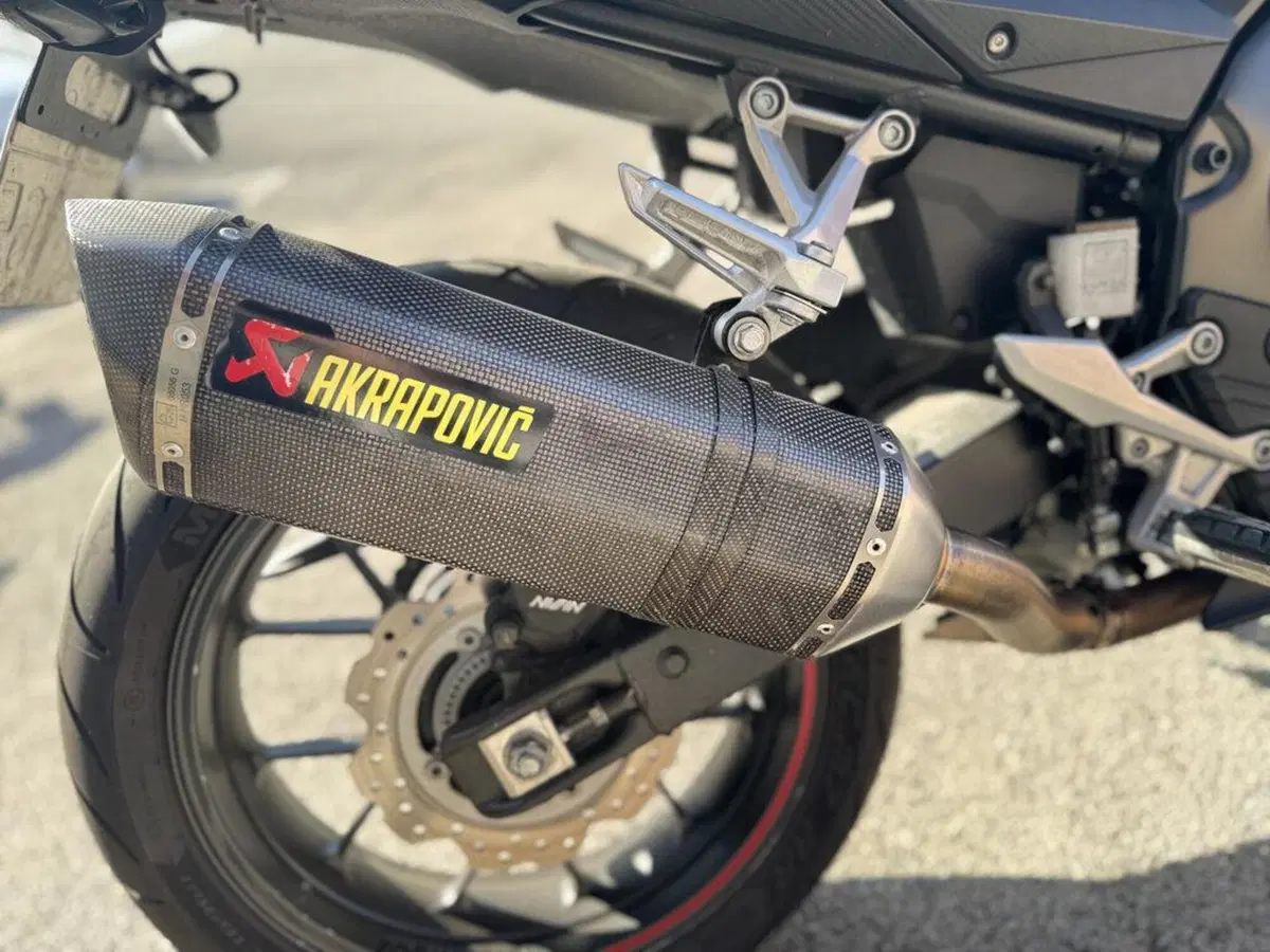 Honda CBR 500 R ABS (2017 - 18) (8)