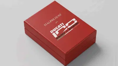 Ducati, 100 anni che diventano oro: la collezione Italpreziosi per il Centenario