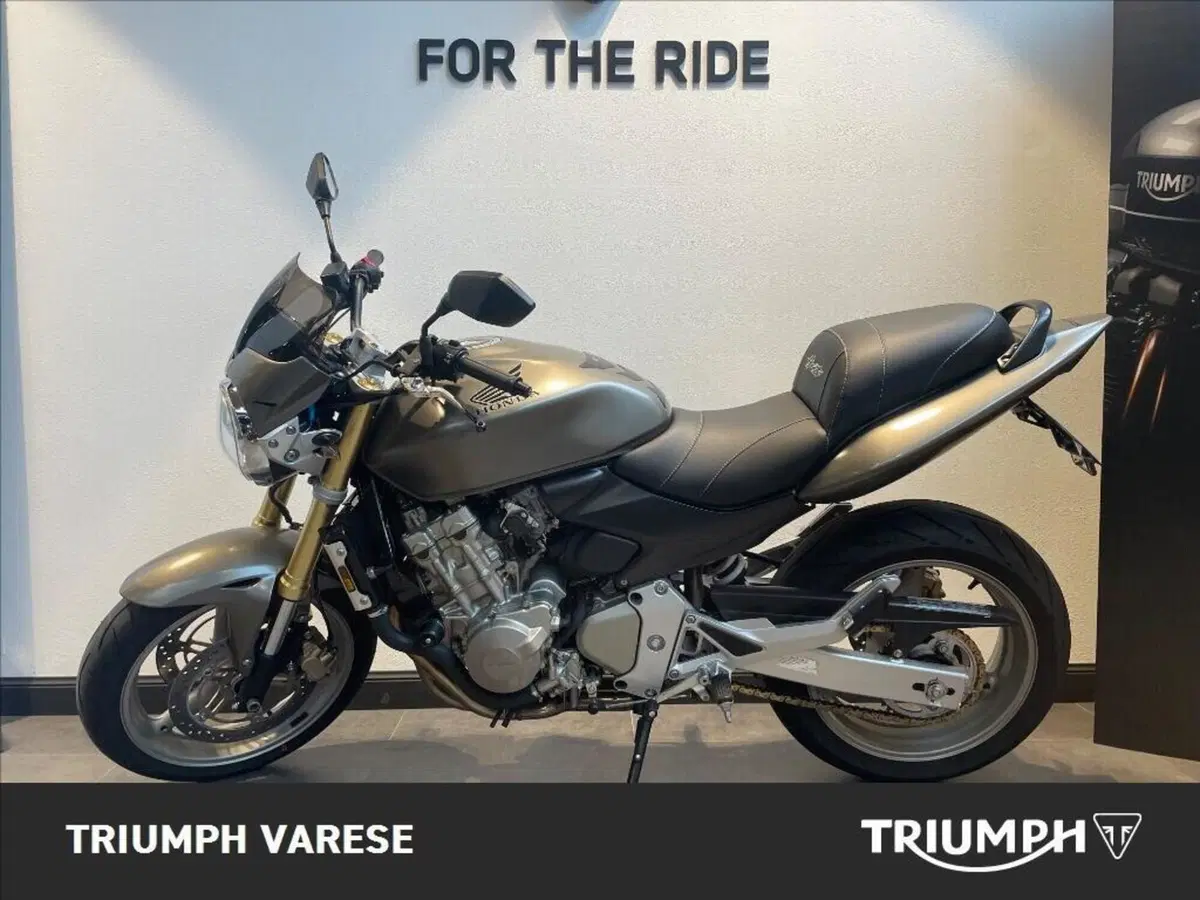 Honda Hornet 600 (2005 - 06) (2)