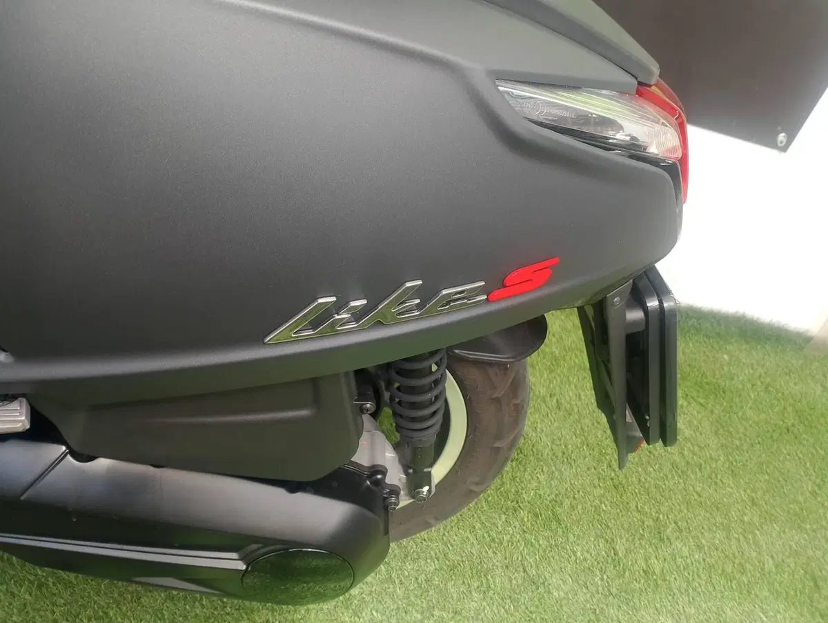 Kymco Like 125 Sport (2021 - 25) (7)