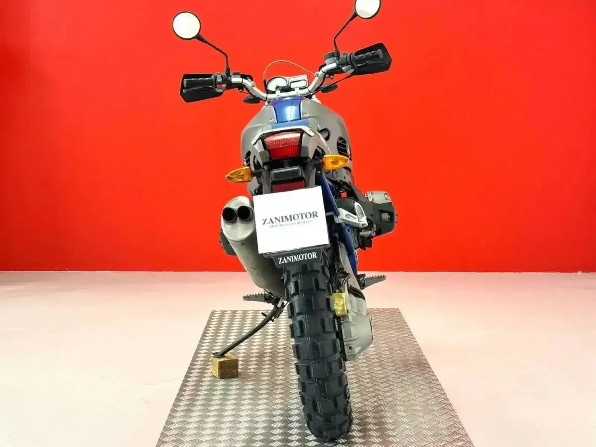BMW HP2 Enduro 2006: l'usato del giorno di Moto.it [GALLERY + VIDEO] (4)