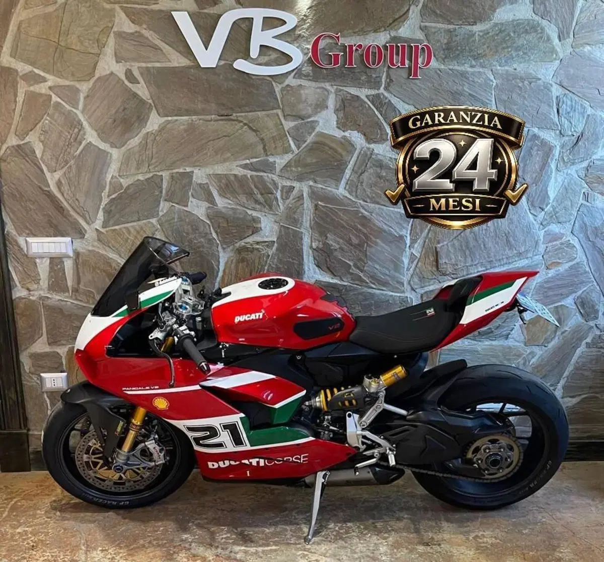 Ducati Panigale V2 Bayliss 1st Championship 20th Anniversary (2021 - 24) (6)
