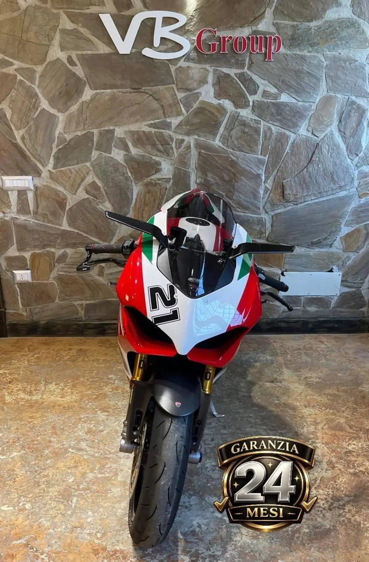 Ducati Panigale V2 Bayliss 1st Championship 20th Anniversary (2021 - 24) (2)