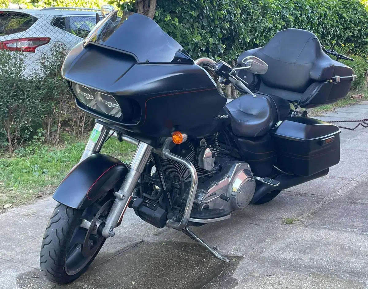 Harley-Davidson 107 Road Glide Special (2017 - 18) - FLTRXS (2)