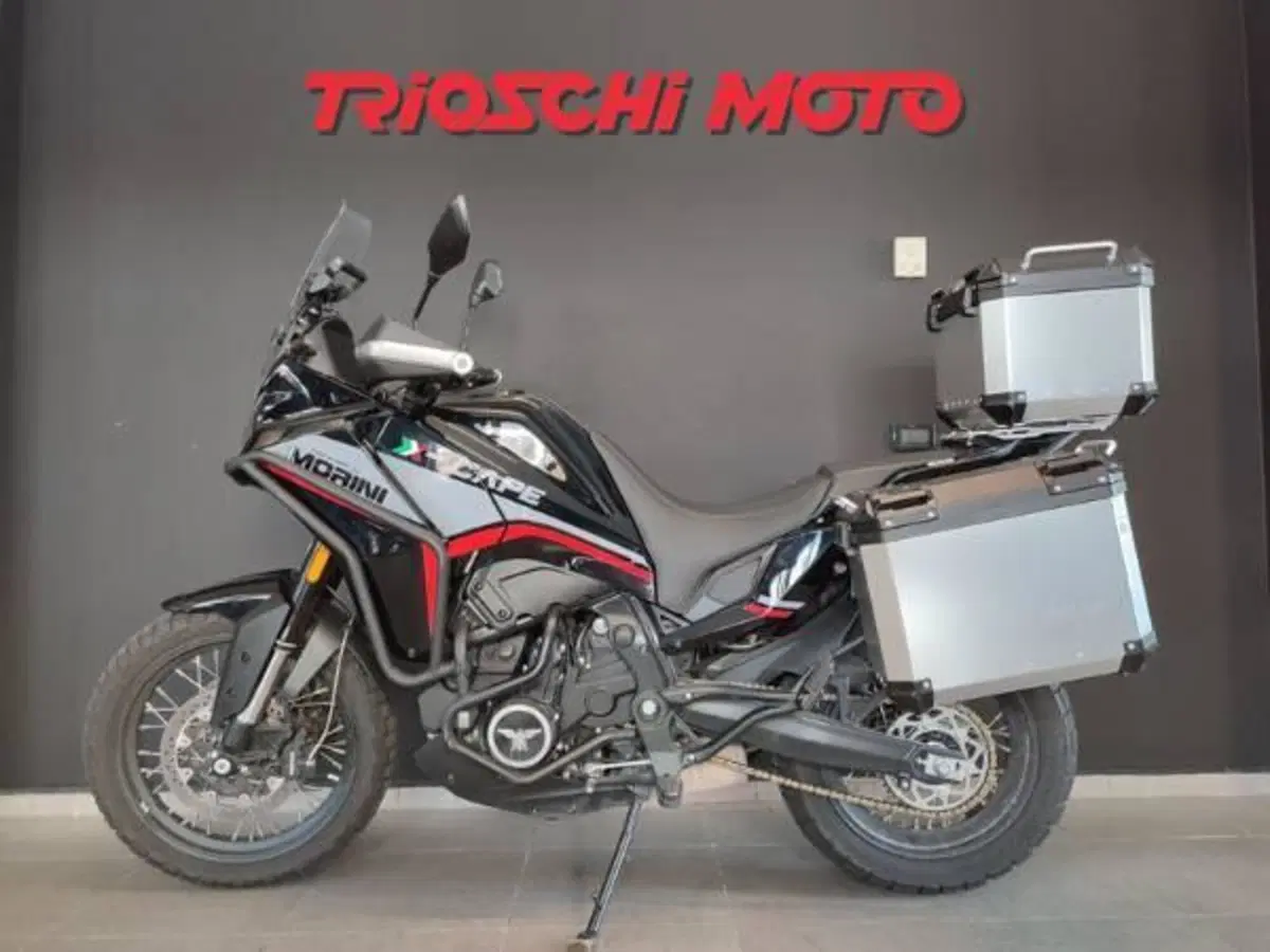 Moto Morini X-Cape 650 (2021 - 26) (2)