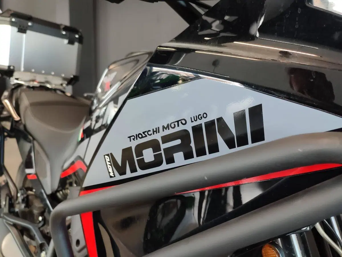 Moto Morini X-Cape 650 (2021 - 26) (3)
