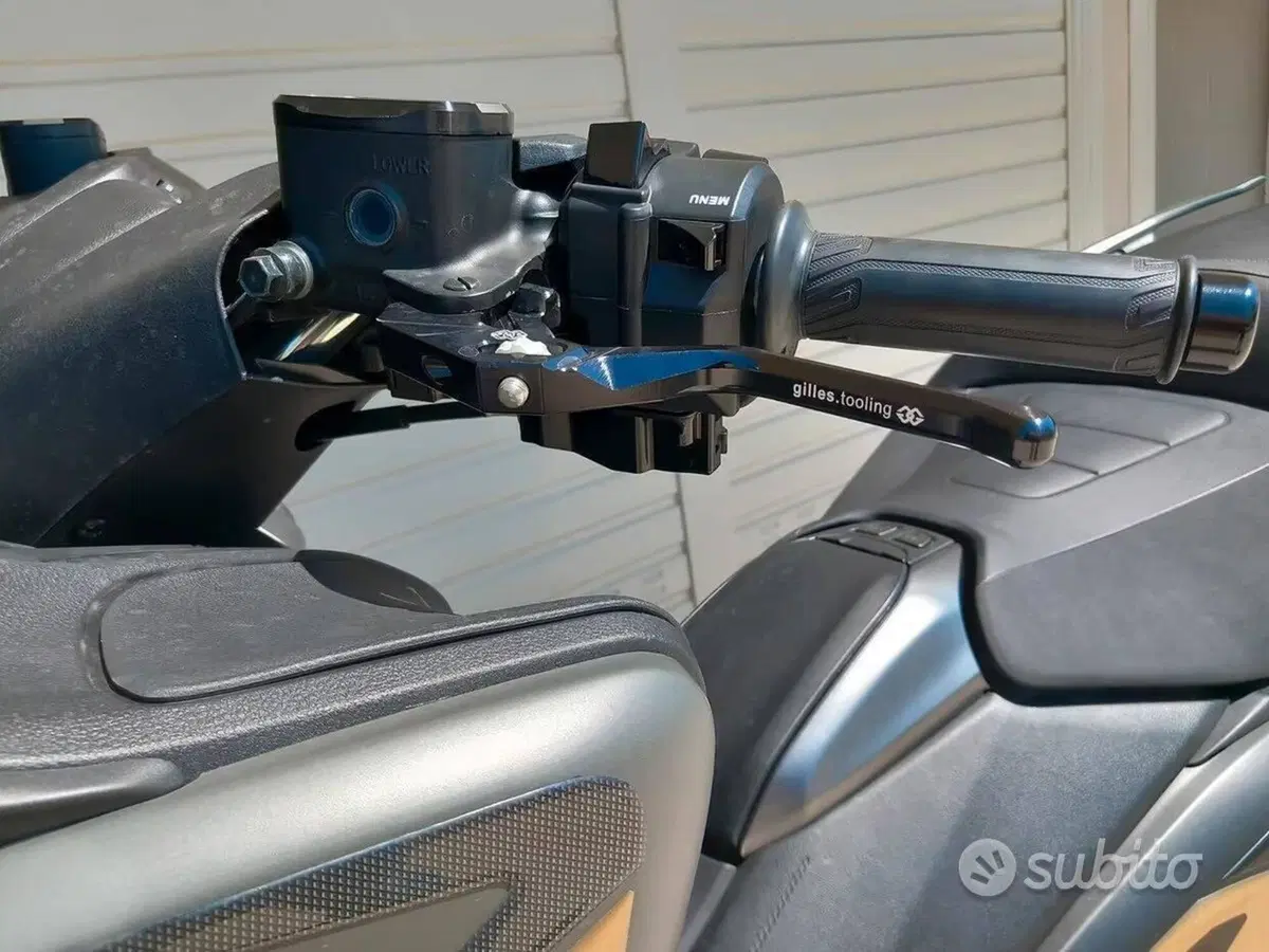 Yamaha T-Max 560 Tech Max (2021) (3)