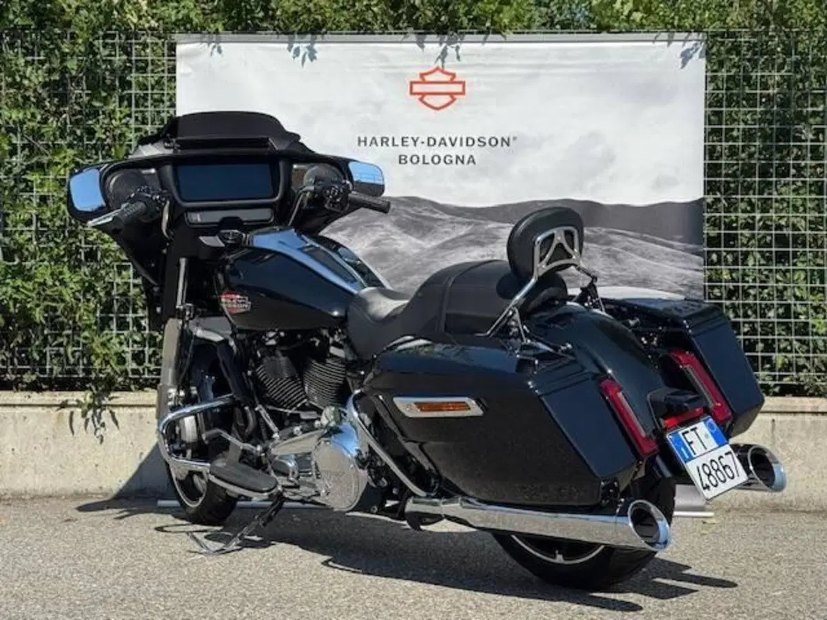Harley-Davidson Street Glide (2024 - 26) (13)