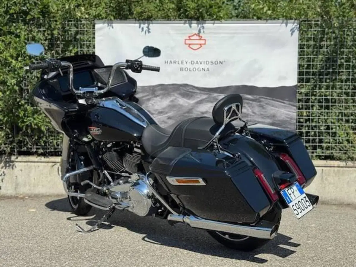 Harley-Davidson Road Glide (2024 - 26) (11)