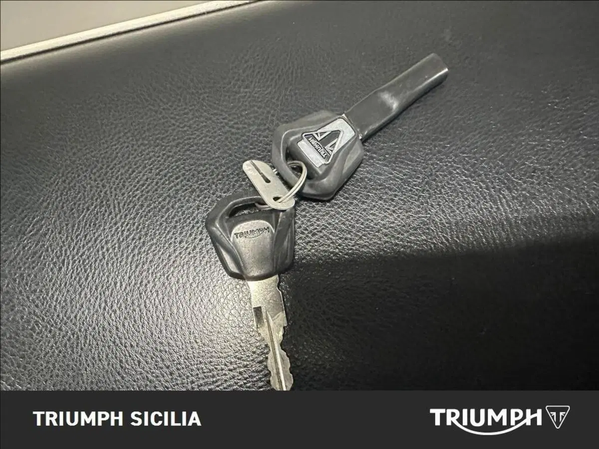 Triumph Bonneville T120 (2016 - 20) (12)