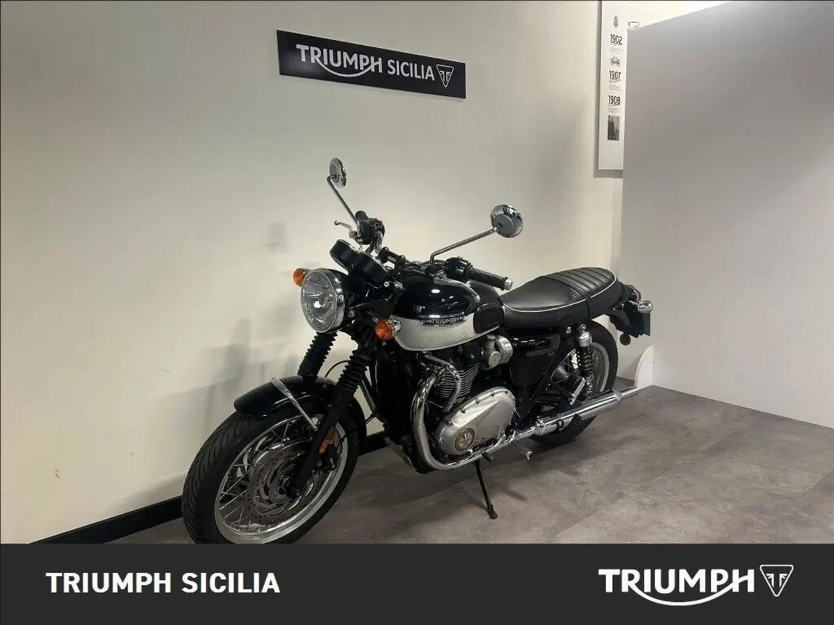 Triumph Bonneville T120 (2021 - 25) (5)