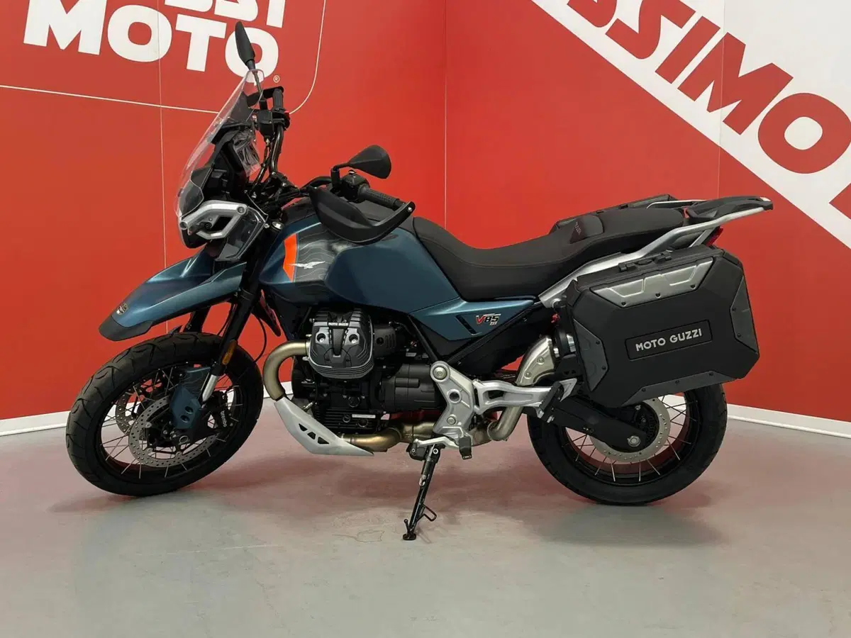 Moto Guzzi V85 TT (2024 - 26) (5)