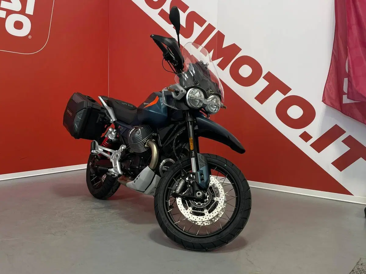 Moto Guzzi V85 TT (2024 - 26)