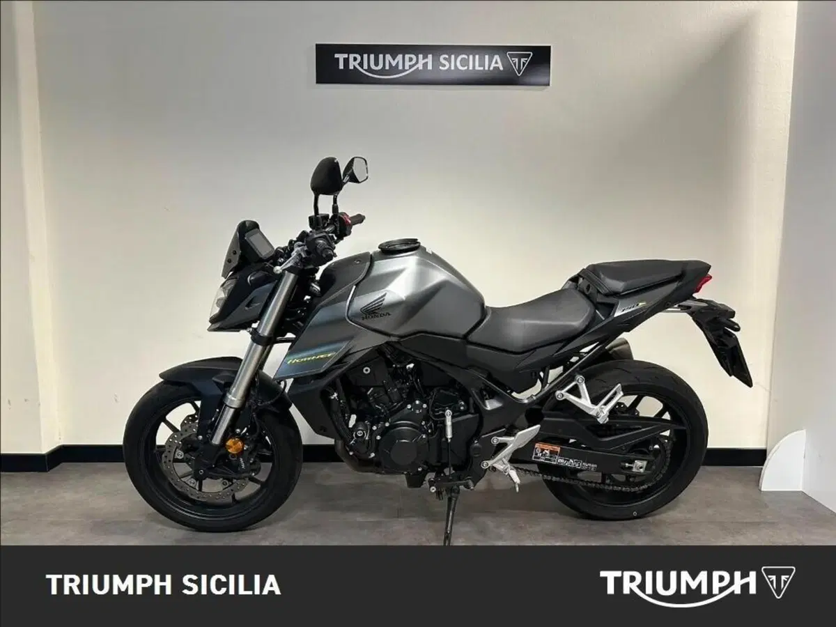 Honda CB 750 Hornet (2023 - 24) (4)
