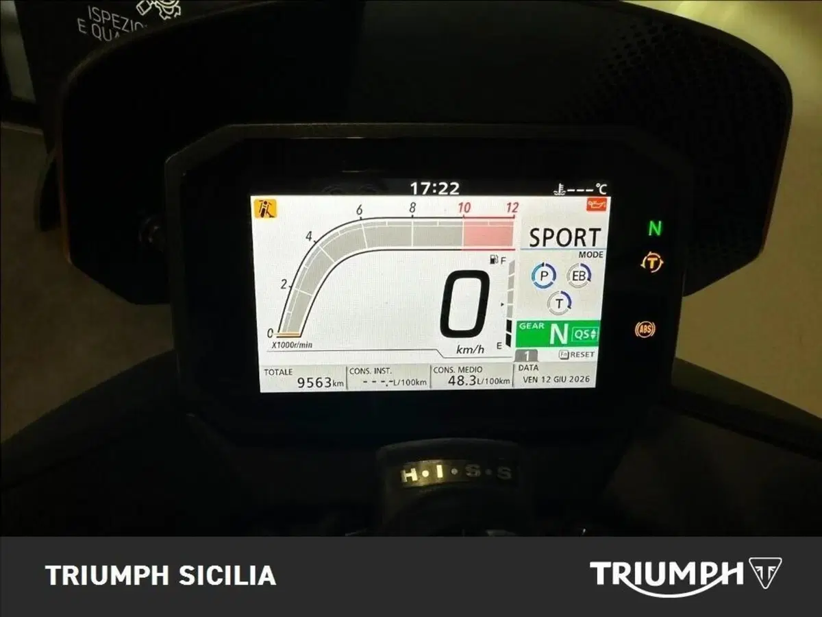 Honda CB 750 Hornet (2023 - 24) (17)