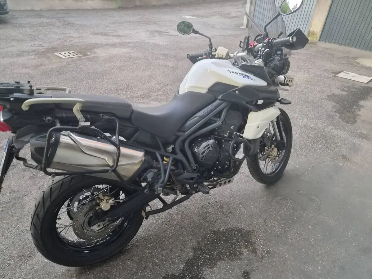 Triumph Tiger 800 XC ABS (2010 - 14)