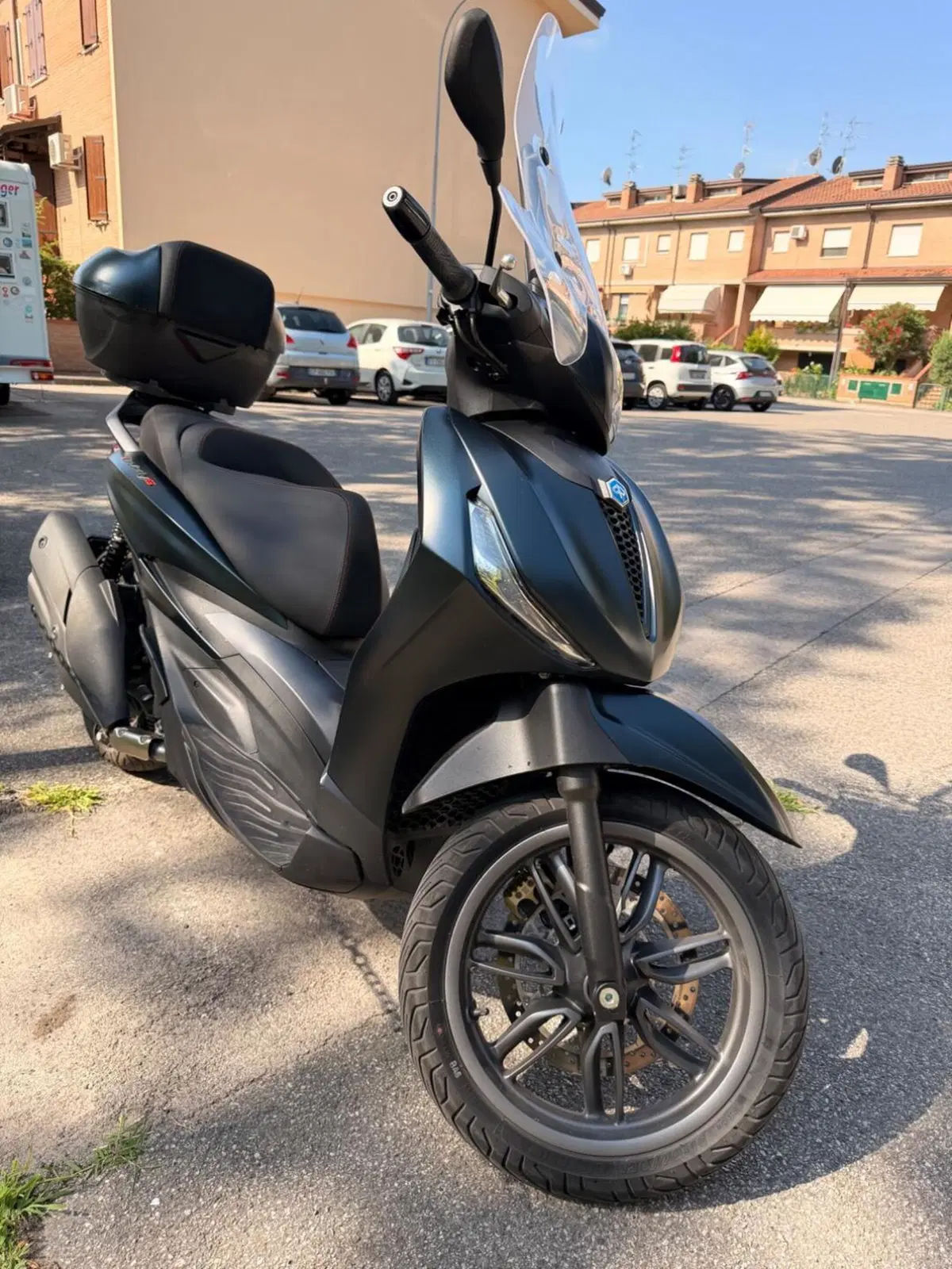 Piaggio Beverly 400 ABS-ASR (2021 - 24) (8)