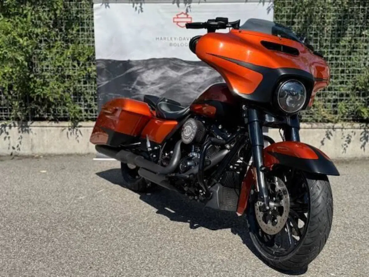 Harley-Davidson 114 Street Glide Special (2019 - 20) - FLHXS (7)