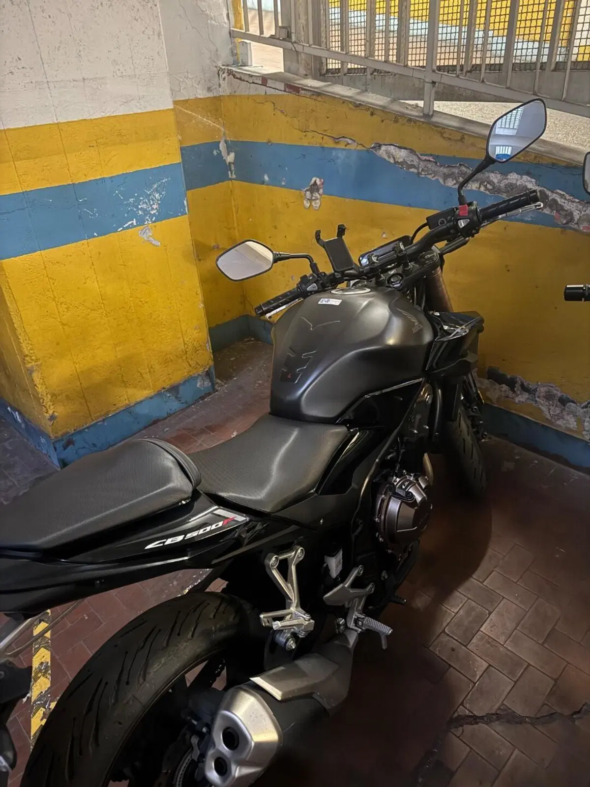 Honda CB 500 F (2022 - 23) (4)