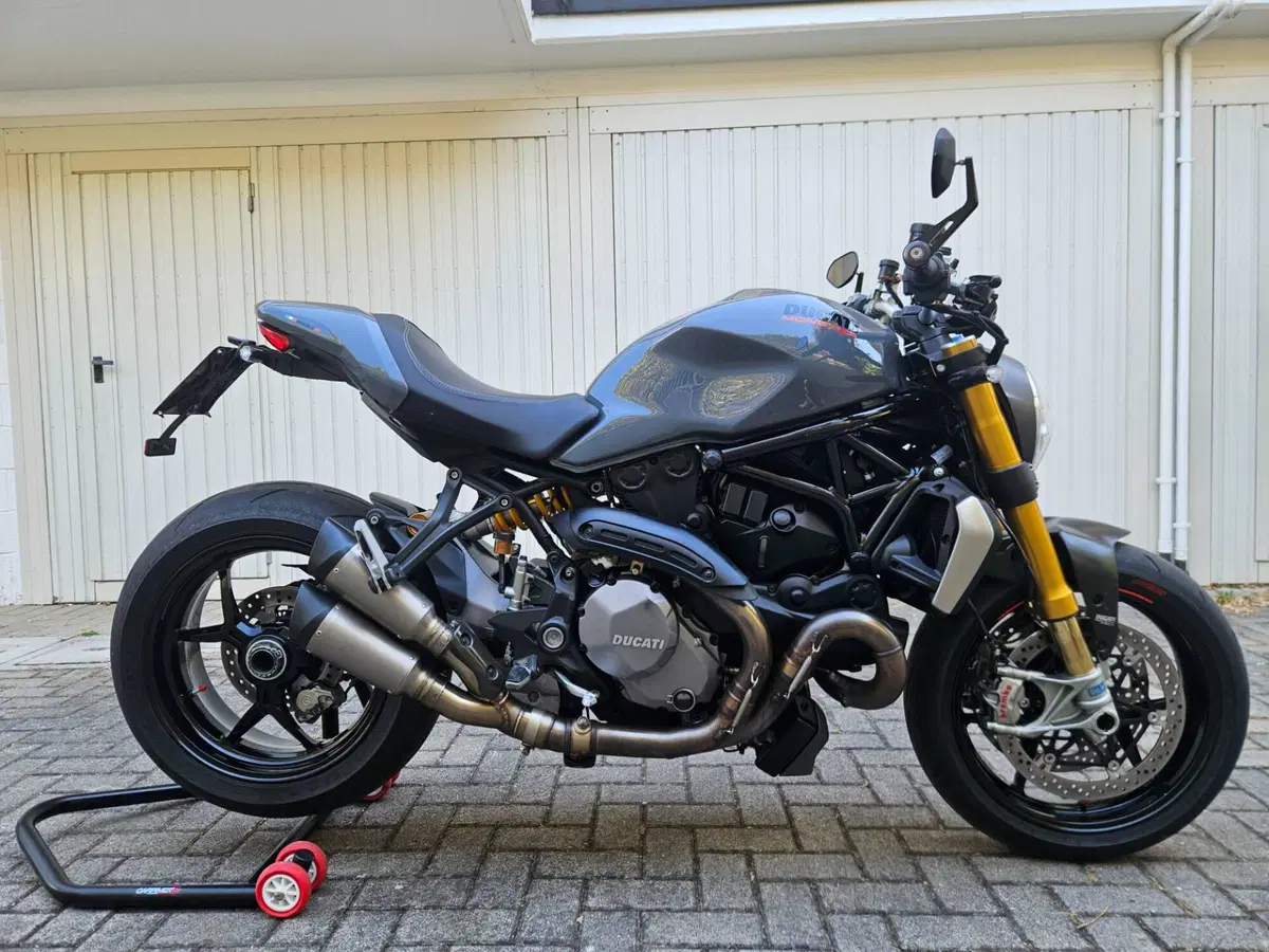 Ducati Monster 1200 S (2017 - 21)