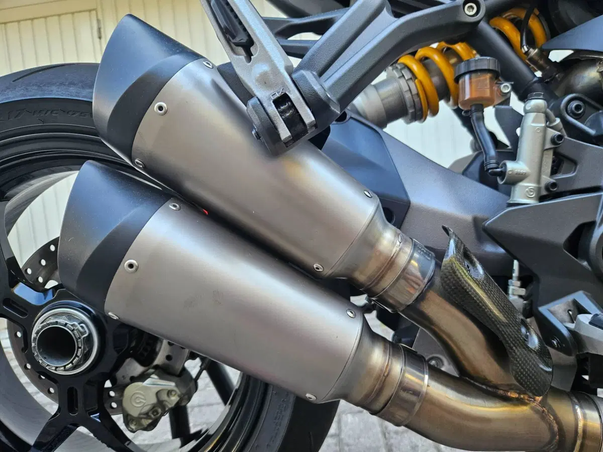 Ducati Monster 1200 S (2017 - 21) (10)