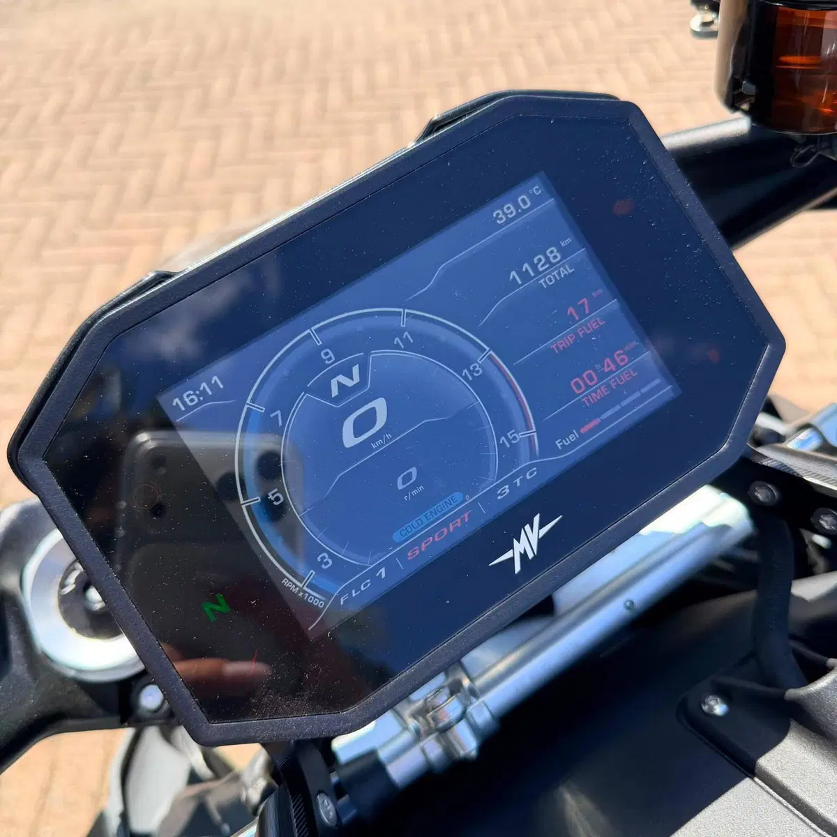 MV Agusta Brutale 1000 RS (2022 - 26) (5)