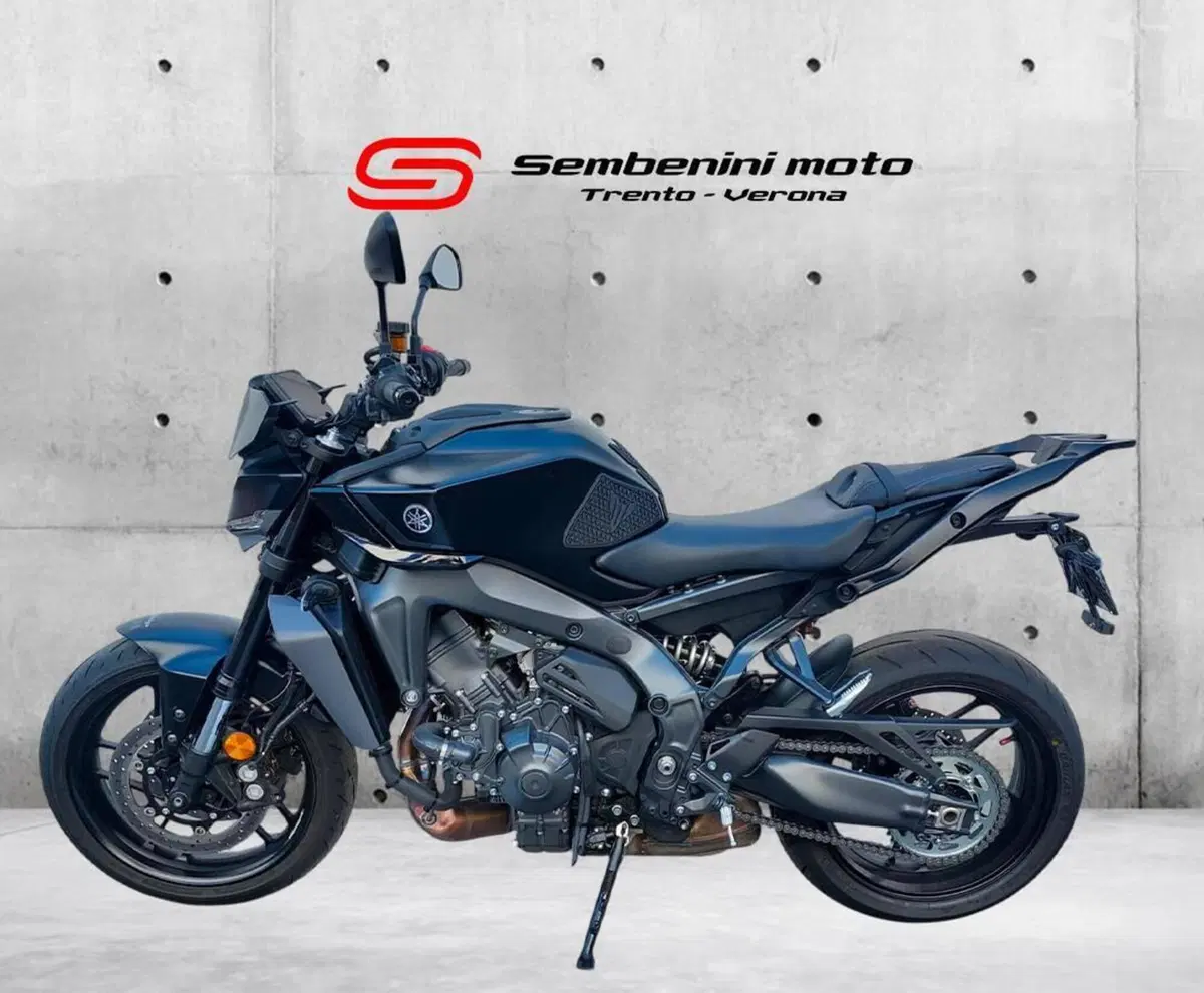 Yamaha MT-09 Y-AMT (2024 - 26) (2)