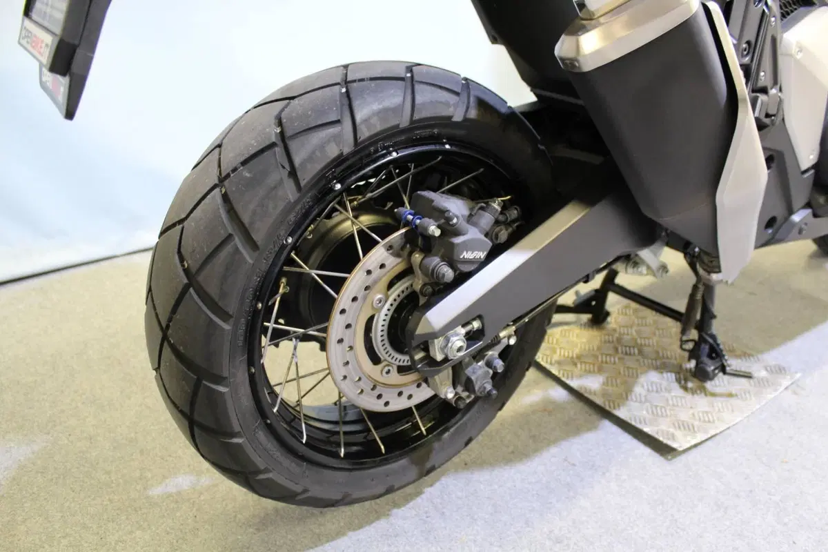Honda X-ADV 750 DCT (2021 - 24) (6)