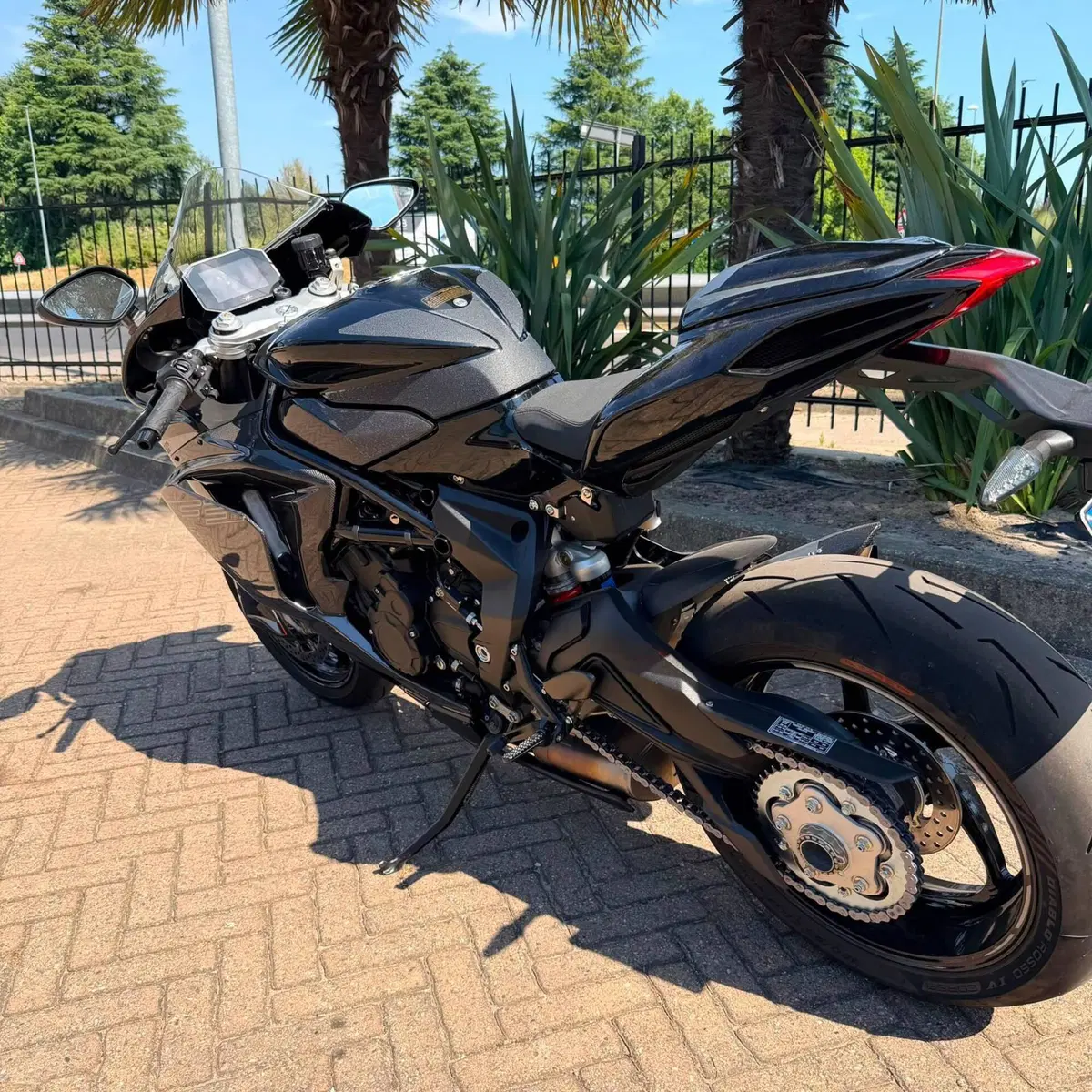 MV Agusta F3 800 RR (2022 - 25) (4)