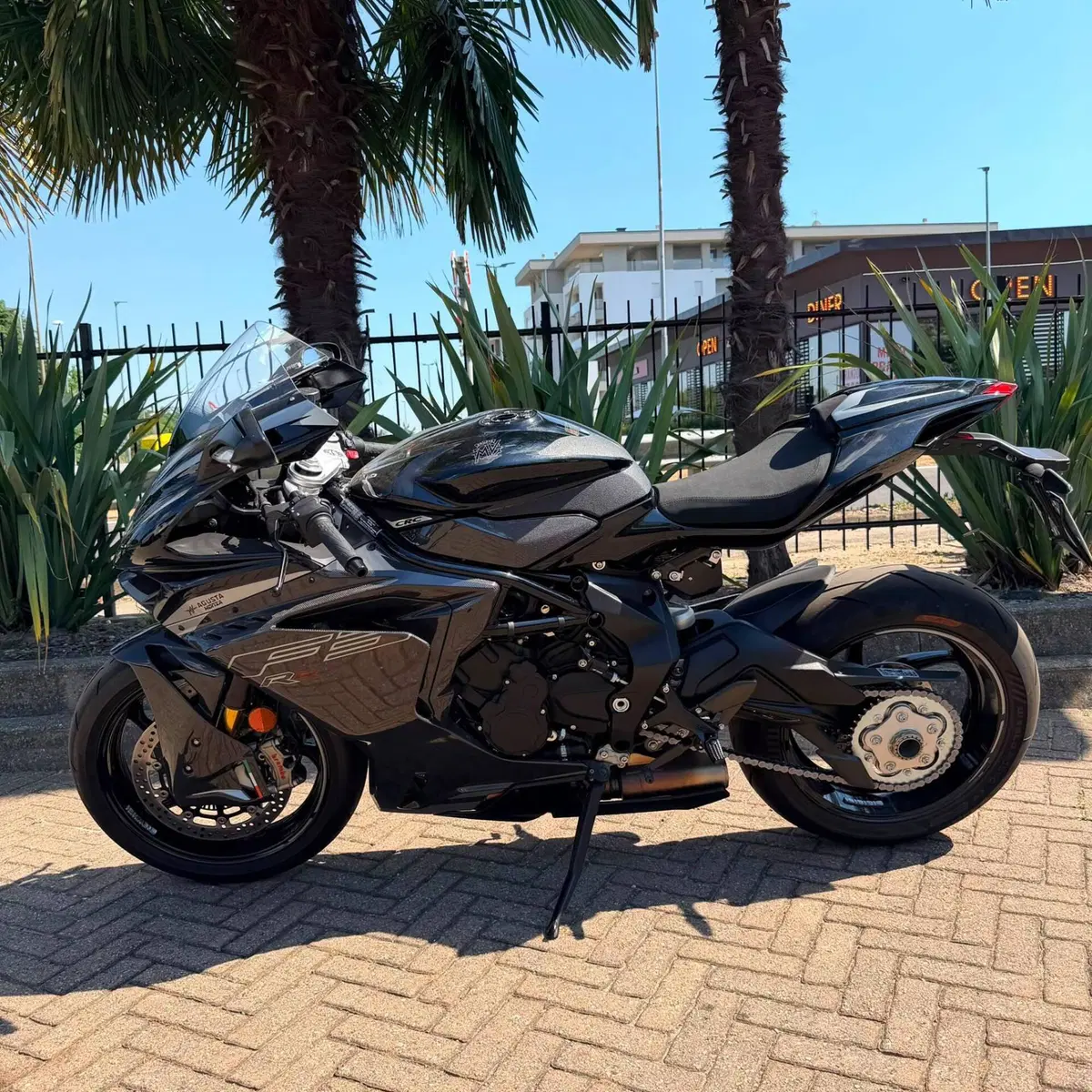 MV Agusta F3 800 RR (2022 - 25) (5)