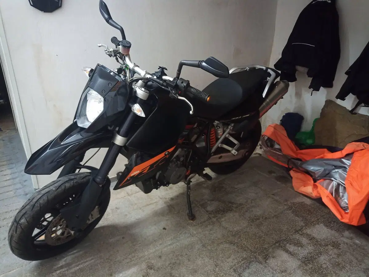 KTM 990 Supermoto (2007 - 10) (2)