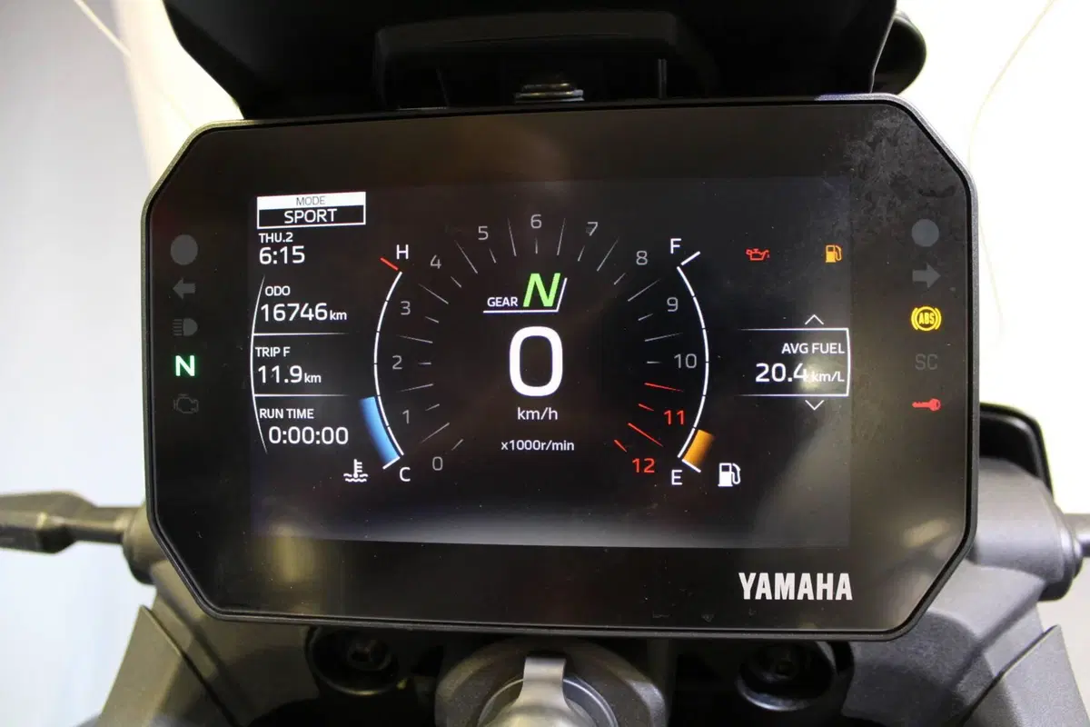 Yamaha Tracer 9 (2025 - 26) (3)