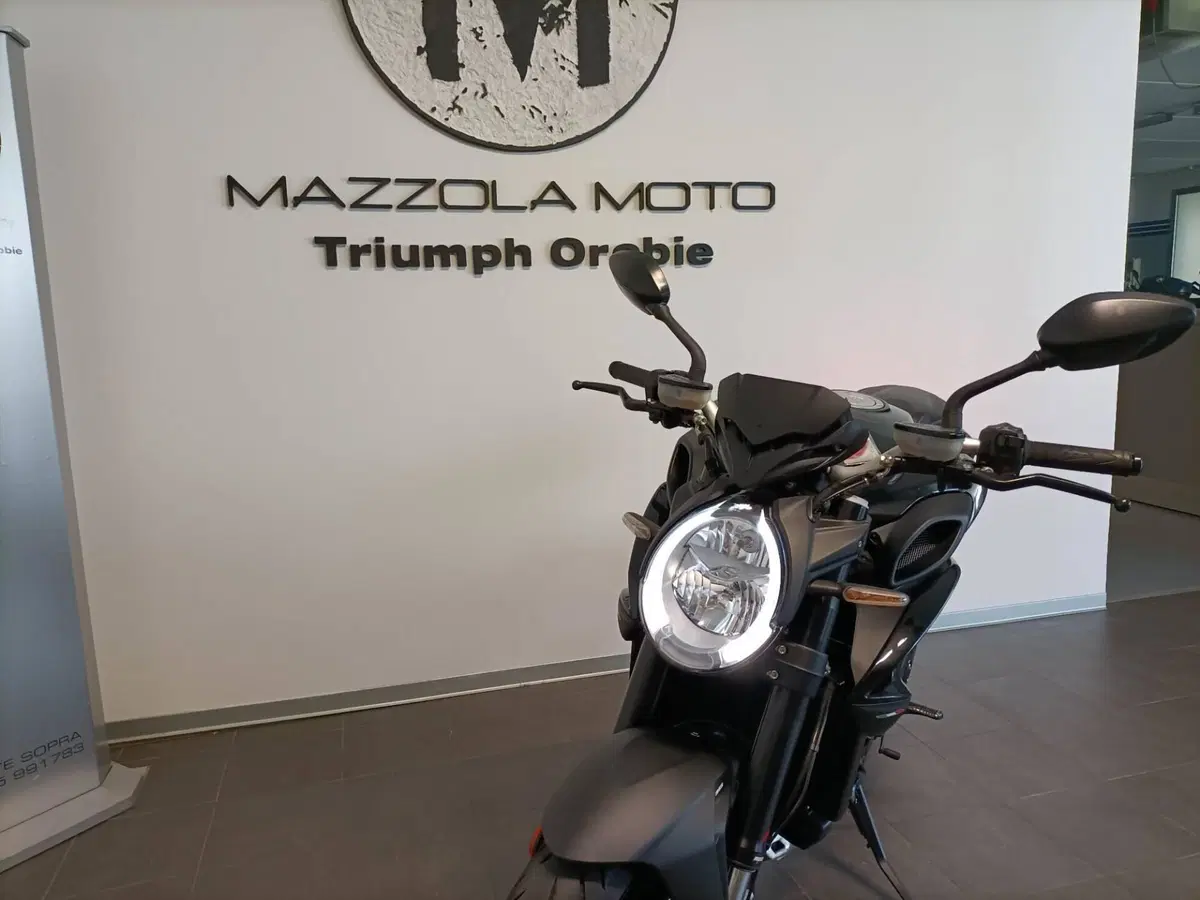 MV Agusta Brutale 800 R (2023 - 25) (10)