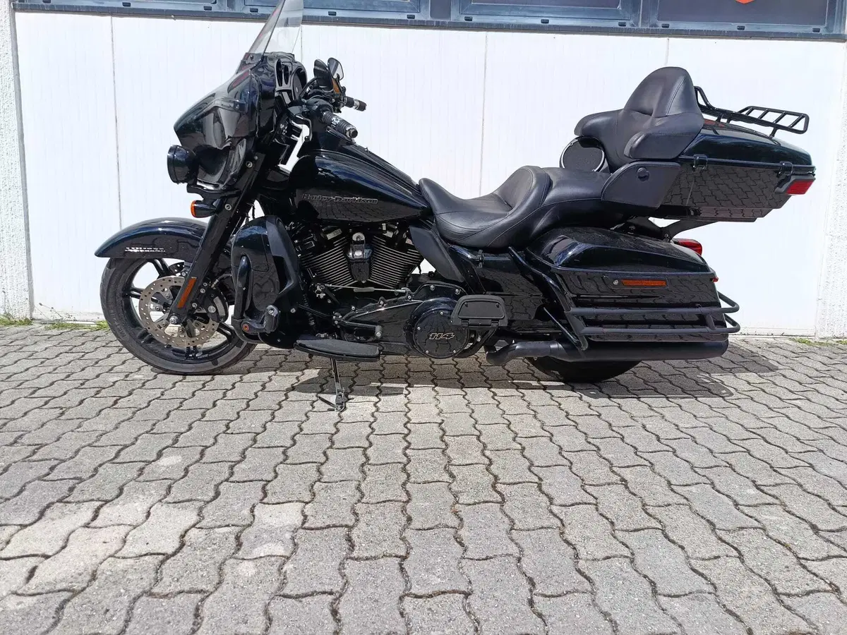 Harley-Davidson 114 Electra Glide Ultra Limited (2021 - 22) - FLHTK (6)