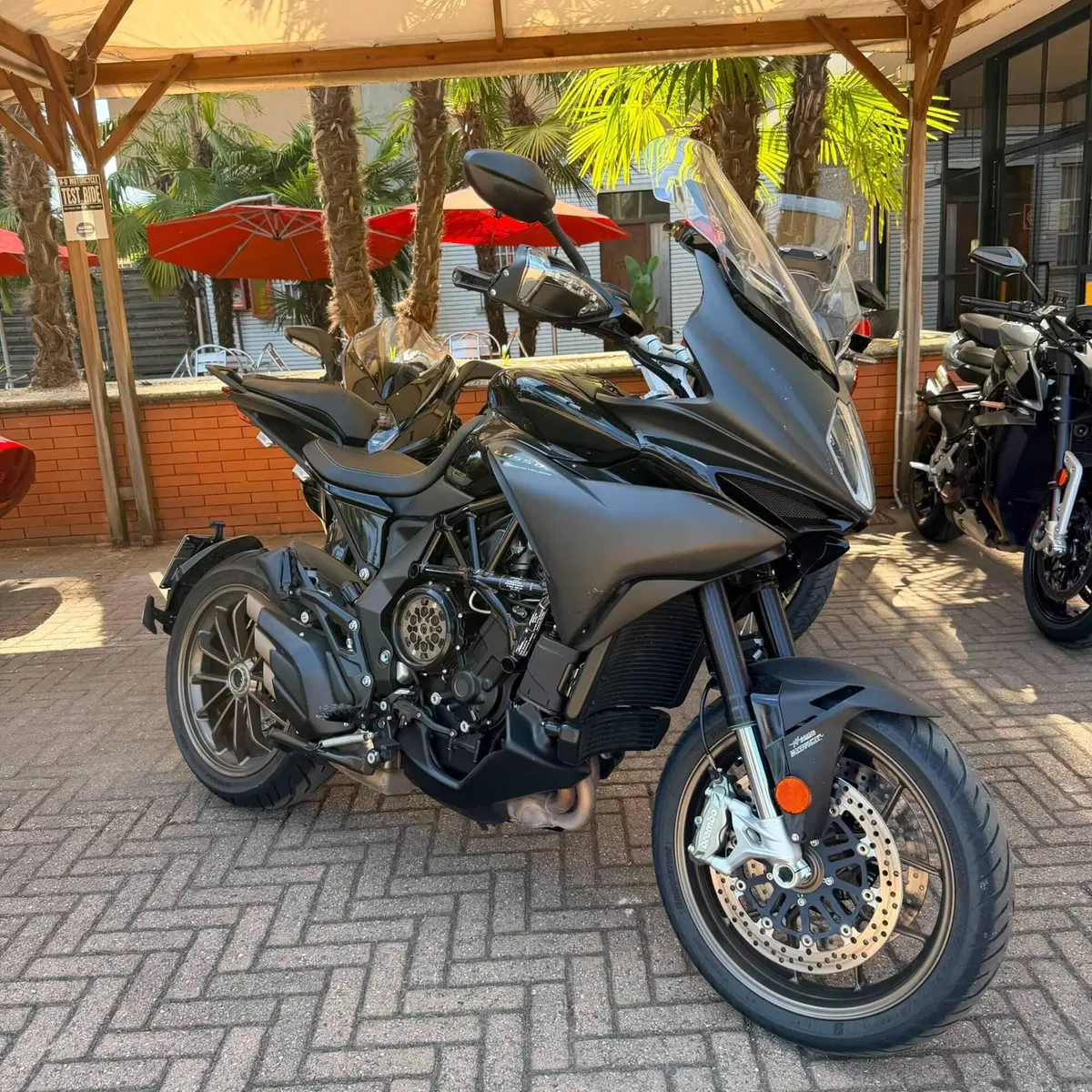 MV Agusta Turismo Veloce 800 Lusso SCS (2021 - 26)