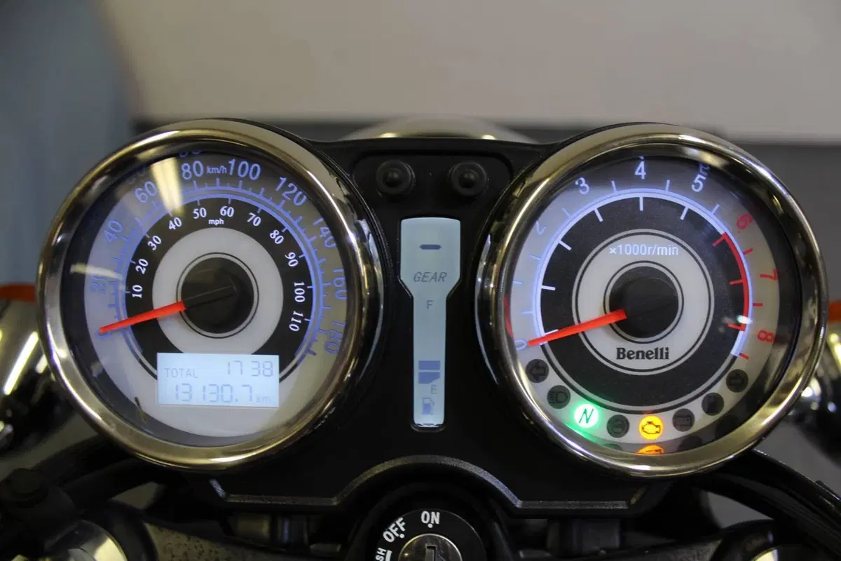 Benelli Imperiale 400 (2021 - 25) (3)