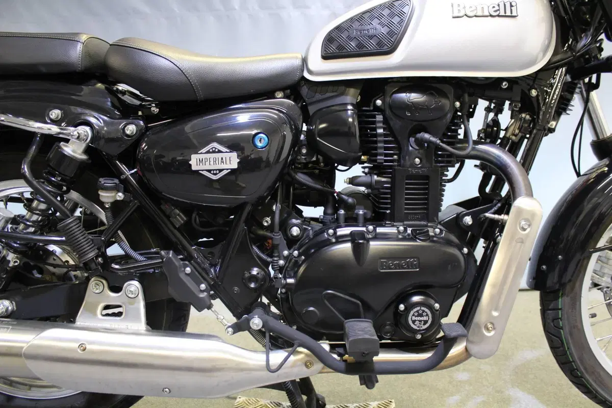 Benelli Imperiale 400 (2021 - 25) (9)