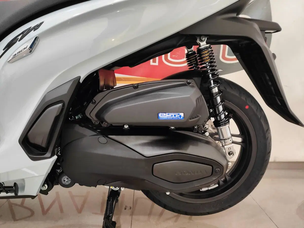 Honda SH 350i Sport (2025 - 26) (7)
