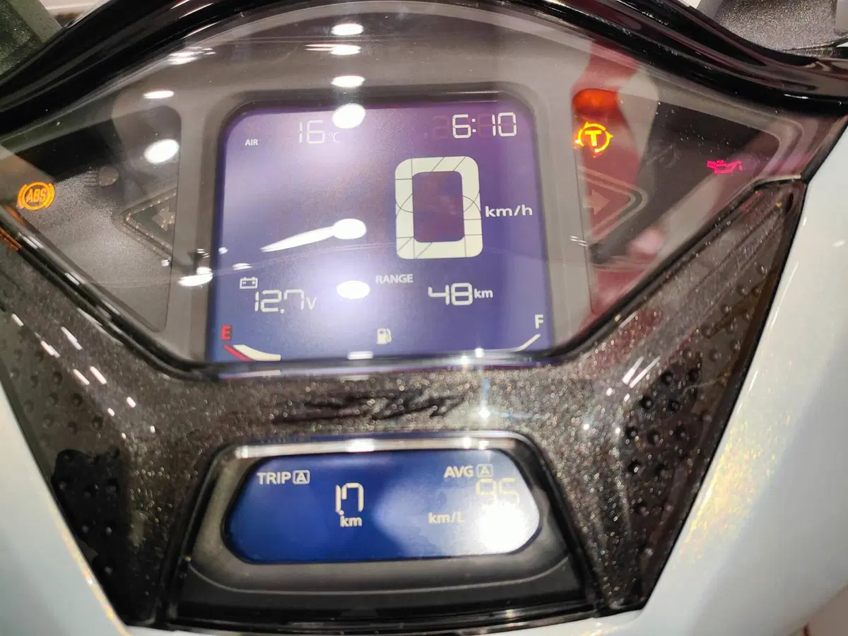 Honda SH 350i Sport (2025 - 26) (8)