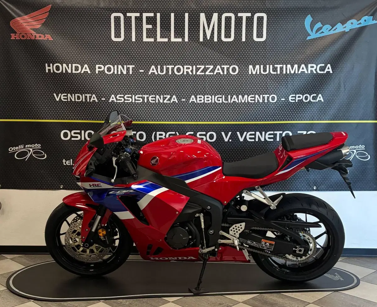 Honda CBR 600 RR (2024 - 26) (2)
