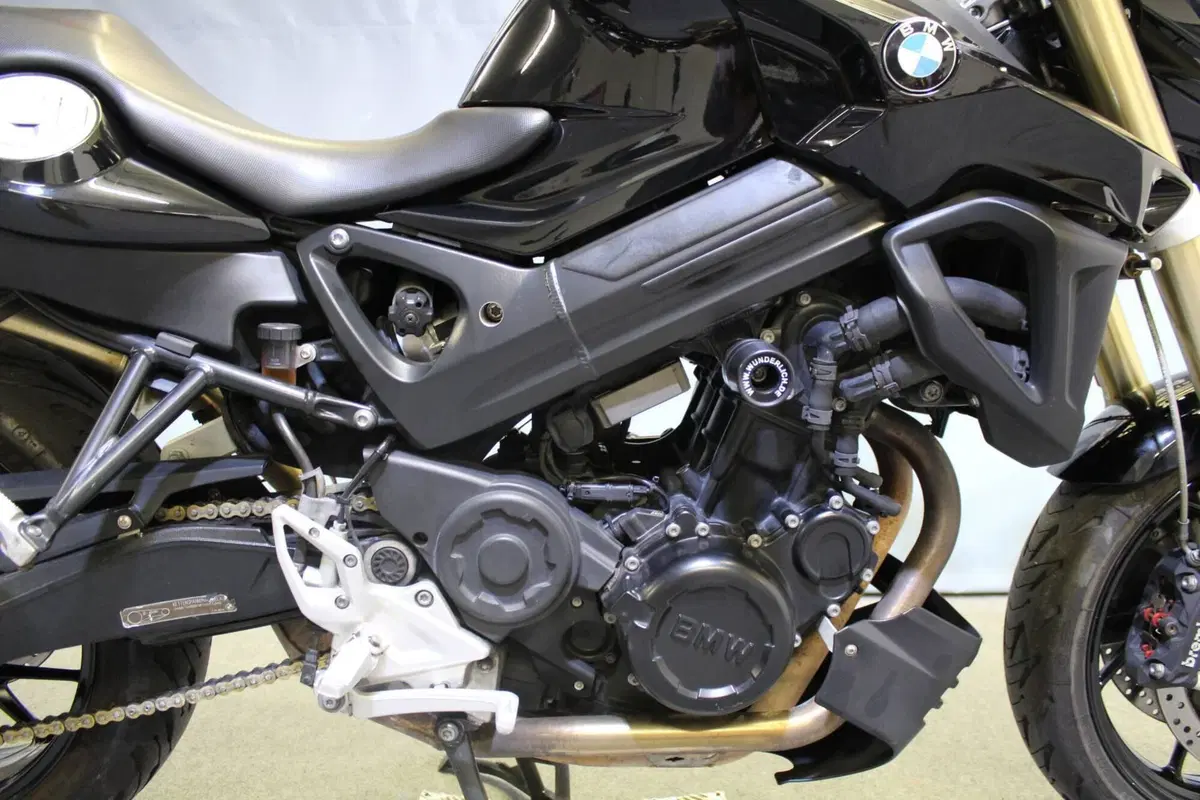 Bmw F 800 R (2017 - 20) (9)