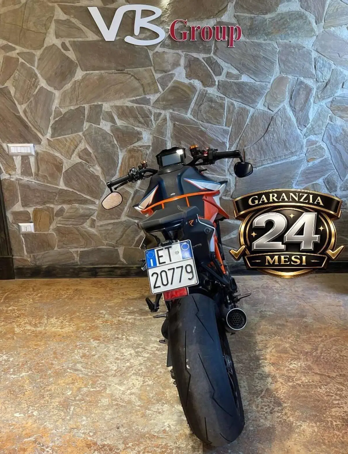 KTM 1290 Super Duke R (2020) (5)