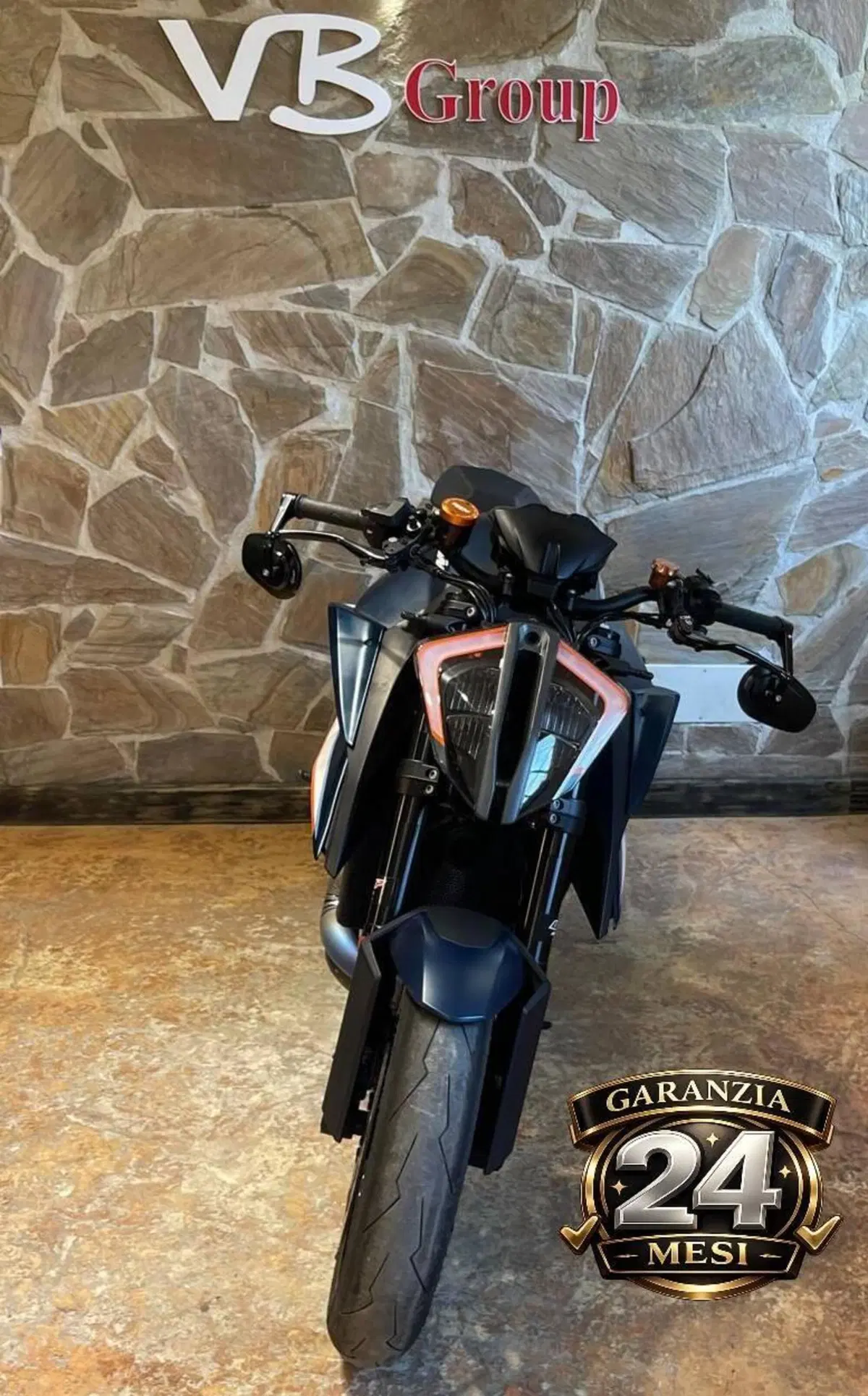KTM 1290 Super Duke R (2020) (2)