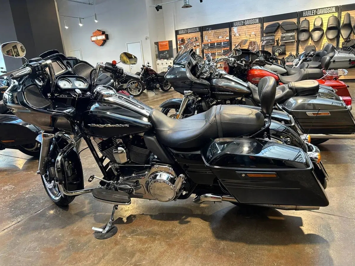 Harley-Davidson Road Glide (2024 - 26) (6)