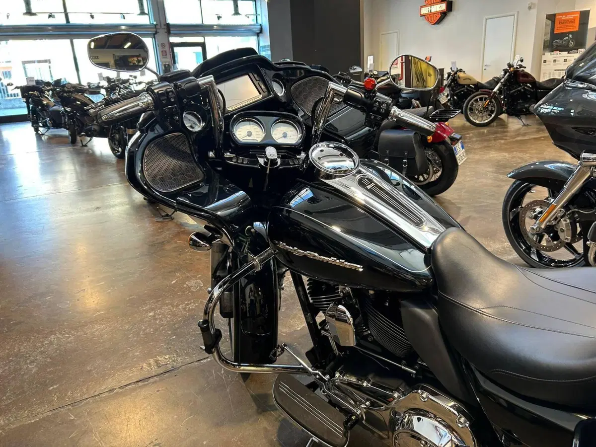 Harley-Davidson Road Glide (2024 - 26) (7)
