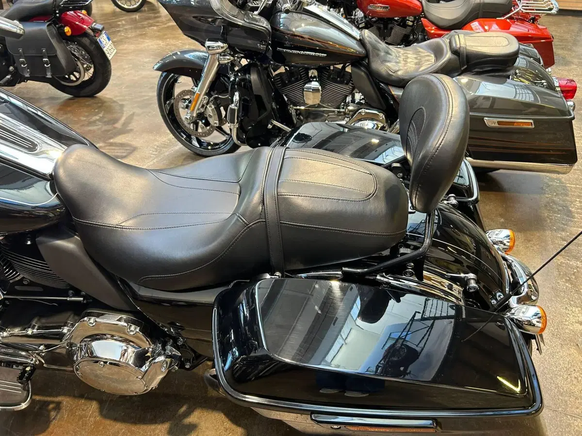 Harley-Davidson Road Glide (2024 - 26) (8)
