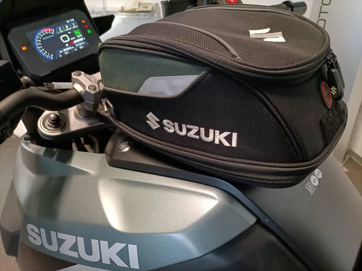 Suzuki V-Strom 1050SE (2025 - 26) (6)